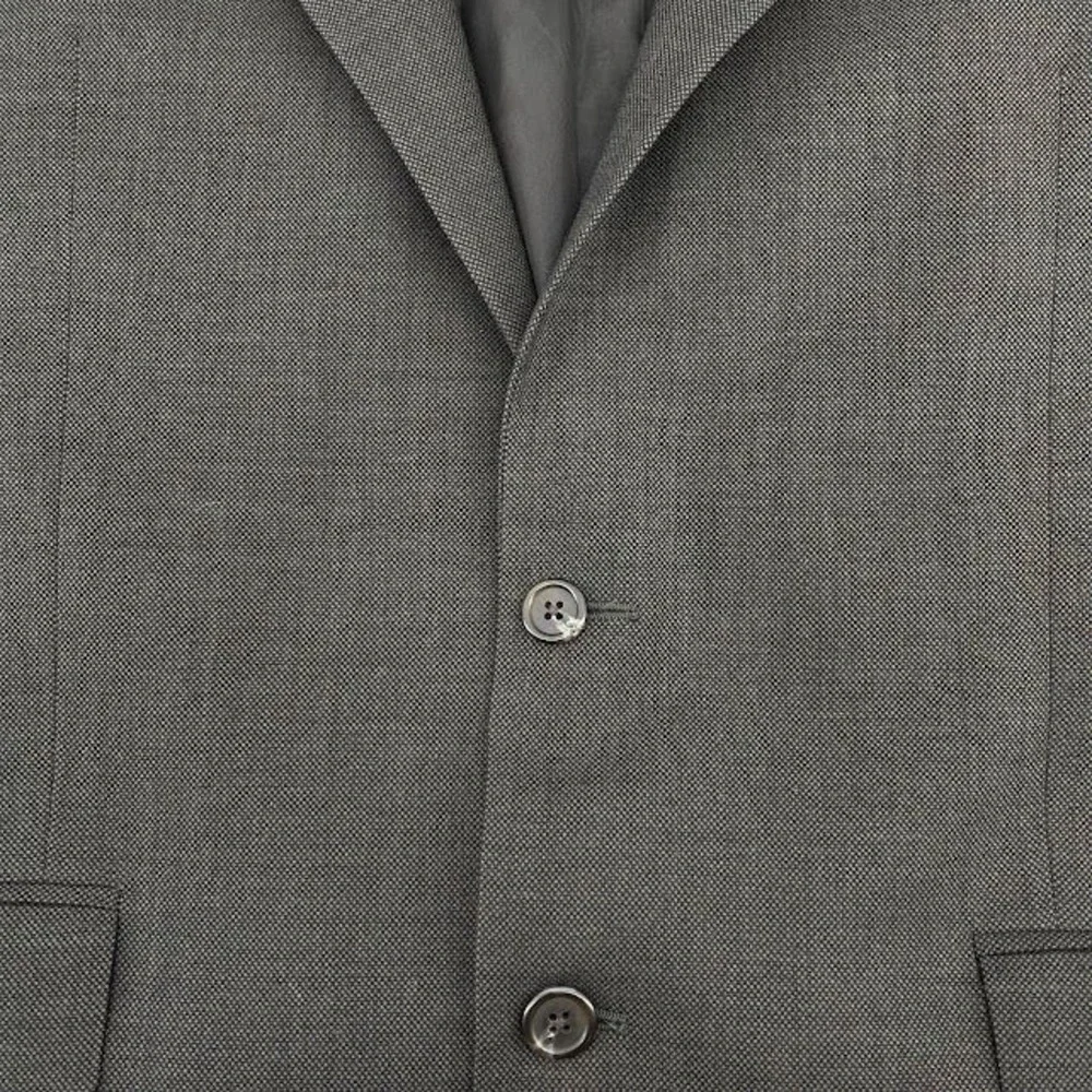 Lauren Ralph Lauren two questions button